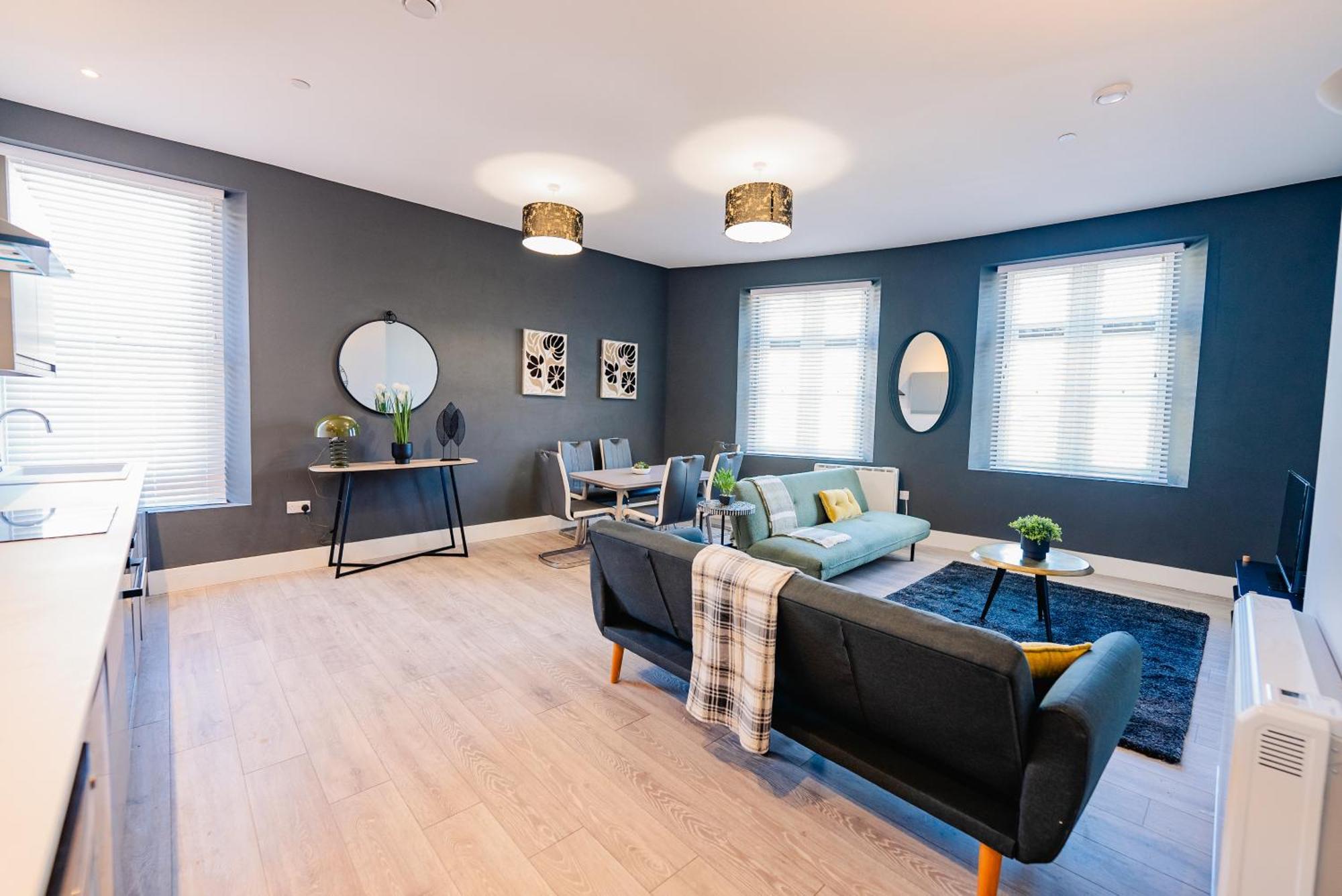 Luxury Spacious 2-Bed & High Ceiling Кардифф Экстерьер фото