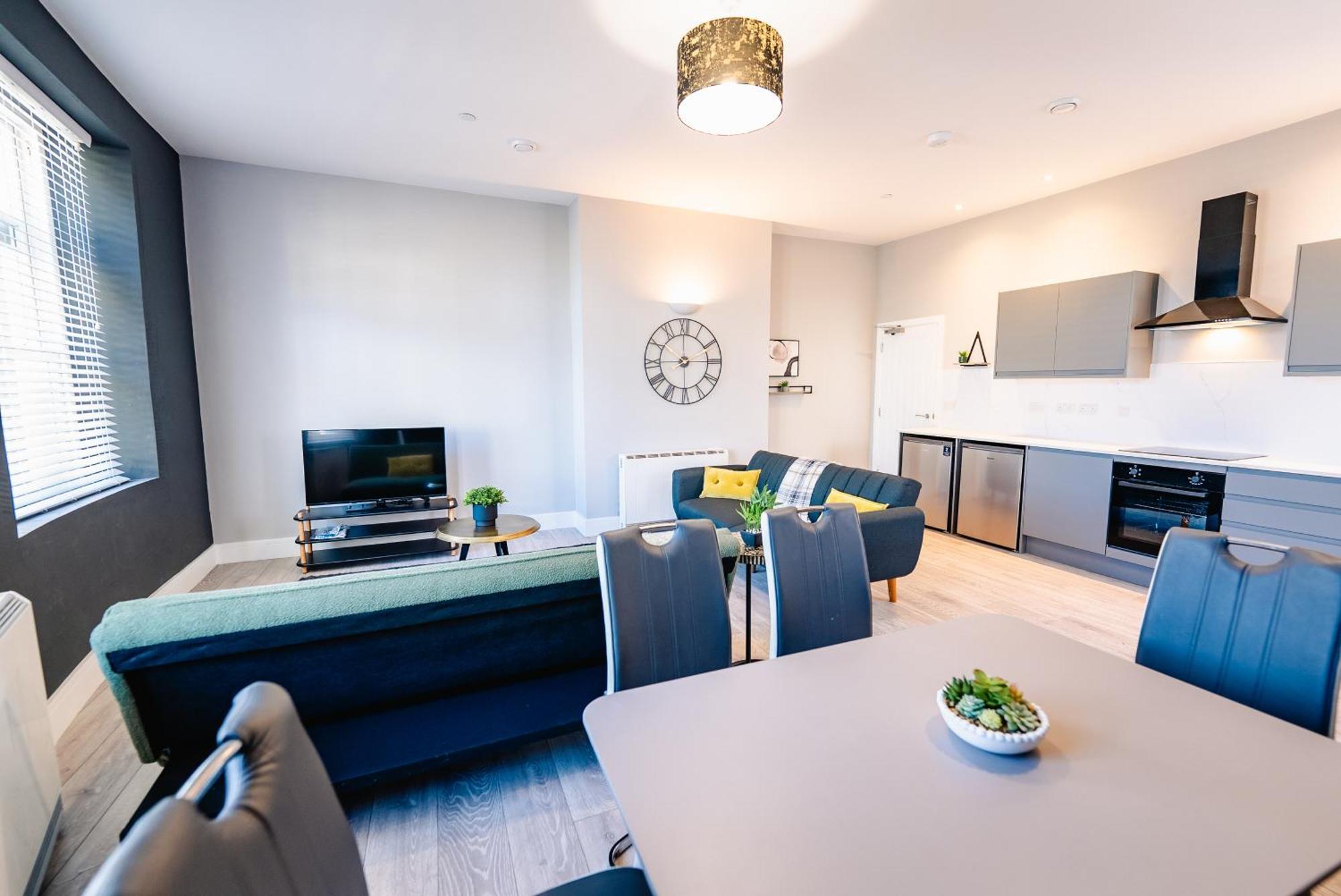 Luxury Spacious 2-Bed & High Ceiling Кардифф Экстерьер фото